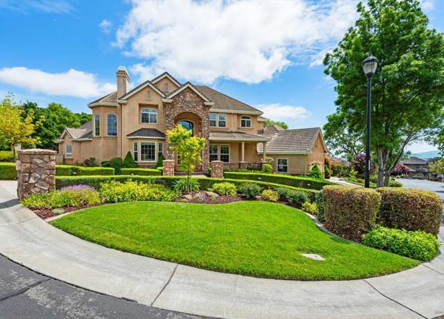 Property at 5249 Deer Ridge Ct, Green Valley, CA 94534, 5 beds, 4.5 baths