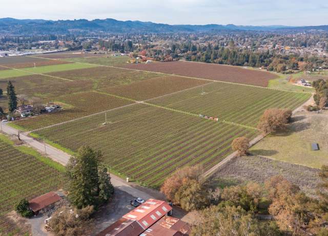 Property at 657 Grant Ave, Healdsburg, CA 95448