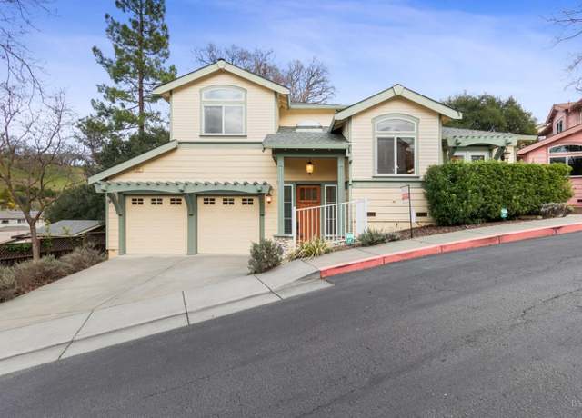 Property at 11 Cherry Hill Ln, Novato, CA 94945, 3 beds, 2.5 baths