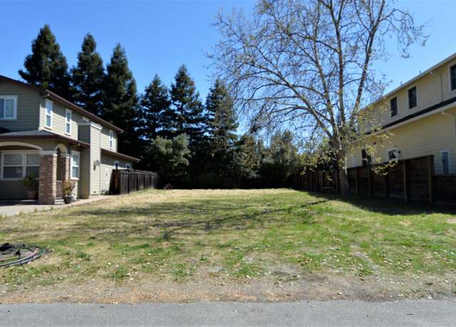 Property at 1566 Healdsburg Ave, Healdsburg, CA 95448
