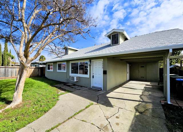 Property at 1030 Hayes St, Fairfield, CA 94533, 3 beds, 1 bath