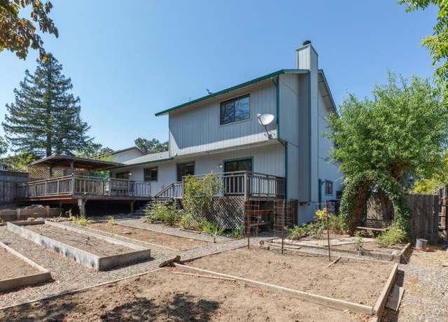 Property at 664 Craig Ave, Sonoma, CA 95476, 4 beds, 2.5 baths