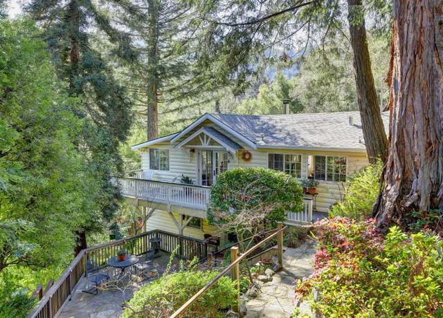 Property at 17 Oak Rd, Larkspur, CA 94939, 3 beds, 3.5 baths