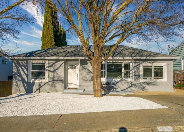 Property at 49 Linda Vista St, Benicia, CA 94510, 3 beds, 1 bath