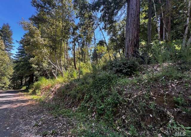 Property at 17599 Woods Ave, Guerneville, CA 95446
