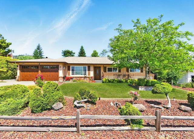 Property at 1444 Saint Francis Rd, Santa Rosa, CA 95409, 3 beds, 2 baths