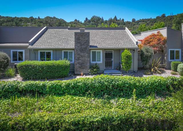 Property at 2225 Knolls Dr, Santa Rosa, CA 95405, 3 beds, 2 baths