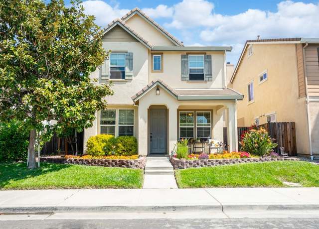 Property at 1220 Bello Dr, Dixon, CA 95620, 3 beds, 2.5 baths