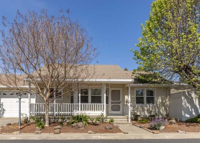 Property at 1759 Eardley Ave, Santa Rosa, CA 95401, 2 beds, 2 baths