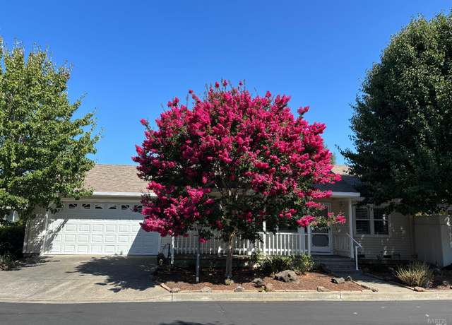 Property at 1759 Eardley Ave, Santa Rosa, CA 95401, 2 beds, 2 baths