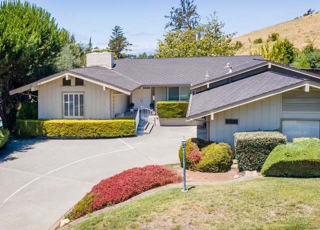 Property at 1607 Vervais Ave, Vallejo, CA 94591, 4 beds, 2.5 baths