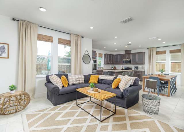 Property at 1241 Del Rancho Way, Petaluma, CA 94954, 3 beds, 3.5 baths