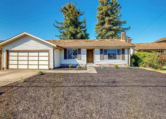 Property at 626 Ely Blvd S, Petaluma, CA 94954, 3 beds, 2 baths