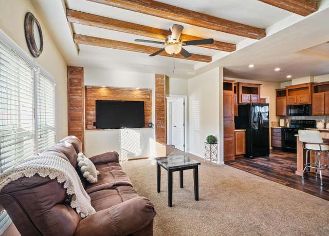 Property at 13121 Tomki Rd, Redwood Valley, CA 95470, 4 beds, 2 baths