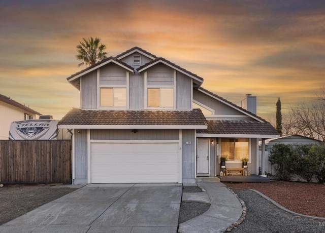 Property at 1068 Wood Hollow Cir, Fairfield, CA 94533, 3 beds, 2.5 baths