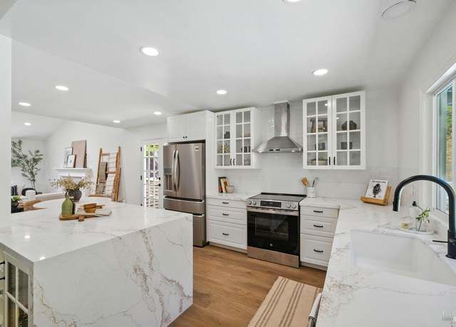 Property at 1706 Las Gallinas Ave, San Rafael, CA 94903, 3 beds, 2 baths
