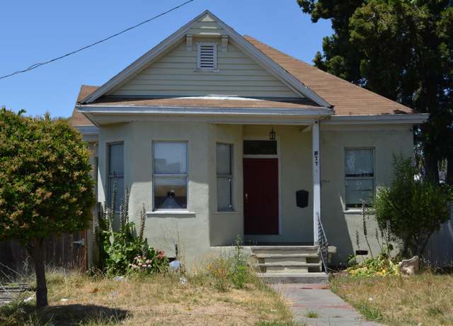 Property at 317 Glenn St, Vallejo, CA 94590, 2 beds, 1 bath