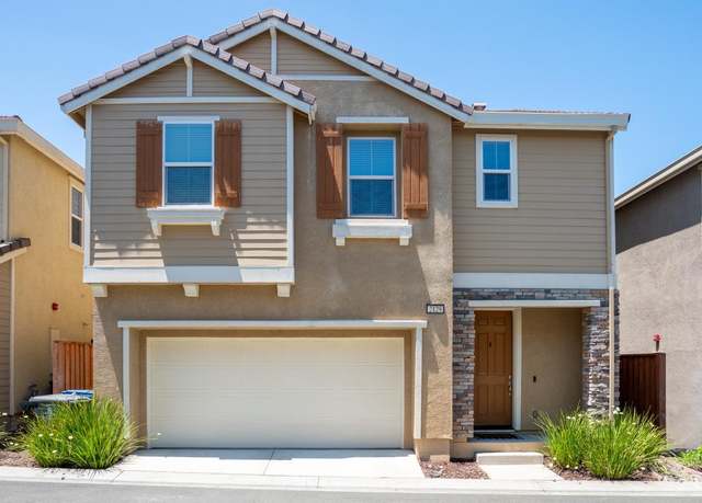 Property at 2129 Kingwood Rd, Rohnert Park, CA 94928, 3 beds, 2.5 baths