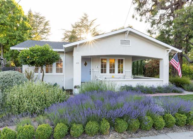 Property at 439 4th St E, Sonoma, CA 95476, 2 beds, 2.5 baths