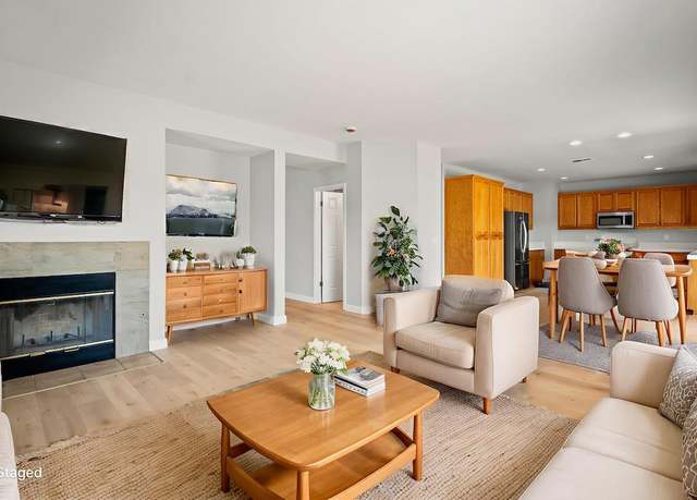 Property at 4431 Meadow Valley Cir, Fairfield, CA 94534, 4 beds, 2.5 baths