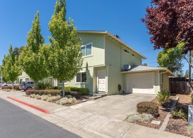 Property at 211 Main Cir, Ukiah, CA 95482, 2 beds, 2 baths