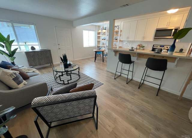 Property at 1879 Dorado Ct, Santa Rosa, CA 95403, 2 beds, 1 bath