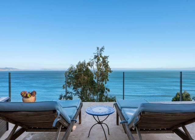 Property at 41 Ocean Ave, Bolinas, CA 94924, 3 beds, 2 baths