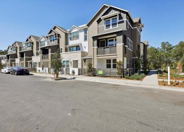 Property at 495 Unocal Pl, Santa Rosa, CA 95403, 3 beds, 2.5 baths