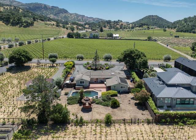Property at 1550 Yountville Cross Rd, Yountville, CA 94599, 3 beds, 2.5 baths