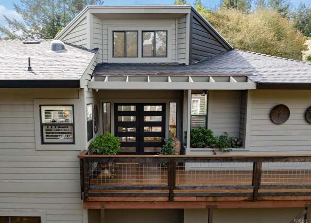 Property at 1030 Blue Oak Pl, Santa Rosa, CA 95404, 4 beds, 4 baths