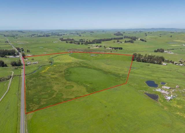 Property at 530 Tomales Rd, Petaluma, CA 94952, 2 beds, 1.5 baths