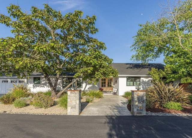 Property at 10946 Eastside Rd, Healdsburg, CA 95448, 3 beds, 2 baths