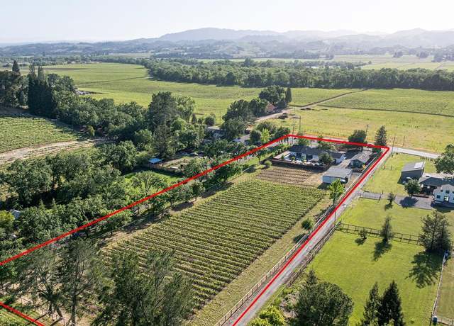 Property at 10946 Eastside Rd, Healdsburg, CA 95448, 3 beds, 3 baths