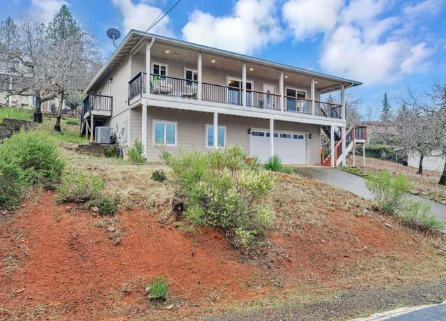 Property at 3176 Edgewood Dr, Kelseyville, CA 95451, 3 beds, 2.5 baths