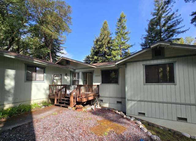 Property at 1646 Ponderosa Rd, Willits, CA 95490, 3 beds, 2 baths