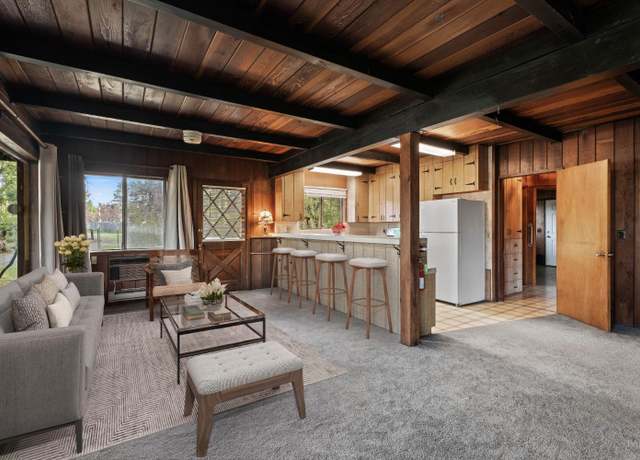 Property at 1471 Lakeside Dr, Laytonville, CA 95454, 2 beds, 2 baths