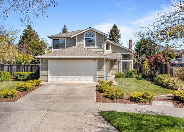 Property at 220 Sunfish Ct, Vallejo, CA 94591, 3 beds, 2.5 baths