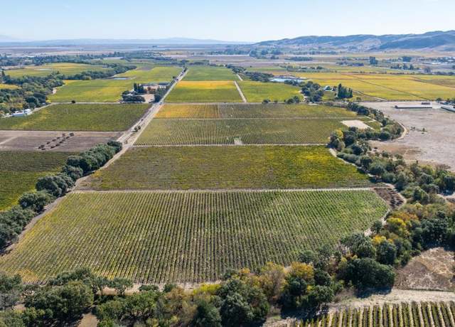 Property at 748 W Watmaugh Rd, Sonoma, CA 95476