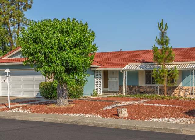 Property at 146 Carlsbad Cir, Vacaville, CA 95687, 2 beds, 2 baths