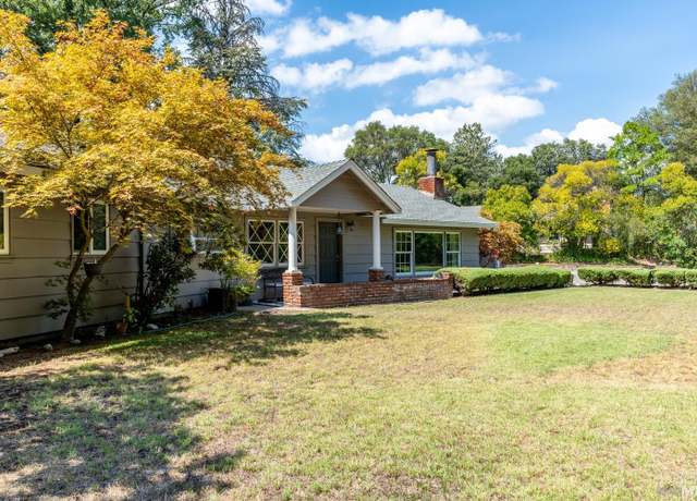 Property at 1129 W Standley St, Ukiah, CA 95482, 3 beds, 3 baths