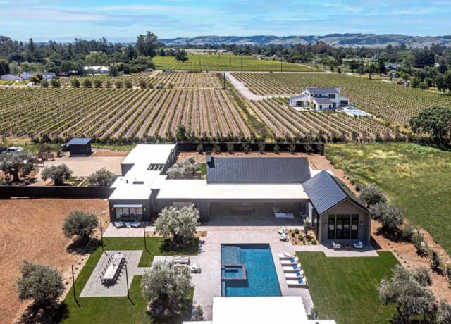 Property at 20742 Denmark Ct, Sonoma, CA 95476, 4 beds, 5.5 baths