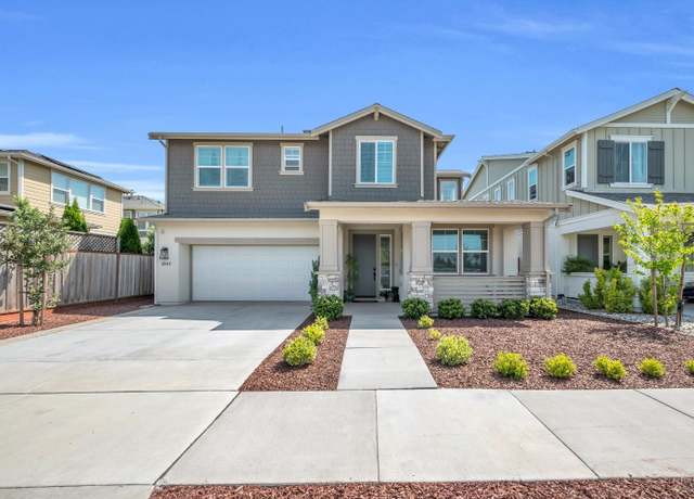 Property at 2543 Francisco Ave, Santa Rosa, CA 95403, 4 beds, 3 baths