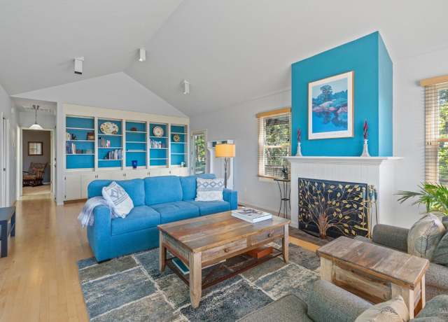 Property at 566 Community Hall Ln, St. Helena, CA 94574, 2 beds, 1 bath