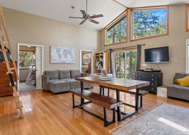 Property at 9355 Spyrock Rd, Laytonville, CA 95454, 3 beds, 1.5 baths