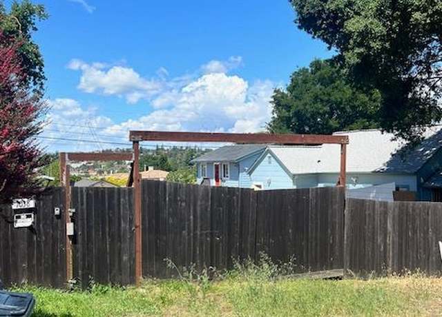 Property at 1038 Florida St, Vallejo, CA 94590