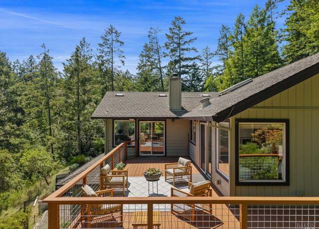 Property at 13500 Graton Rd, Sebastopol, CA 95472, 3 beds, 2 baths