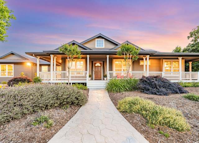 Property at 320 Wilson Ln, Windsor, CA 95492, 3 beds, 2.5 baths