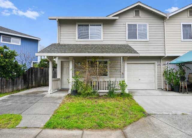 Property at 106 Esmond Cir, Windsor, CA 95492, 4 beds, 2 baths
