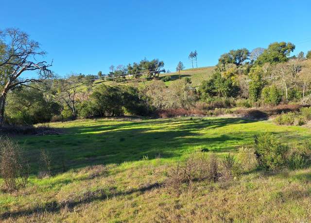 Property at 4011 Skyfarm Dr, Santa Rosa, CA 95403