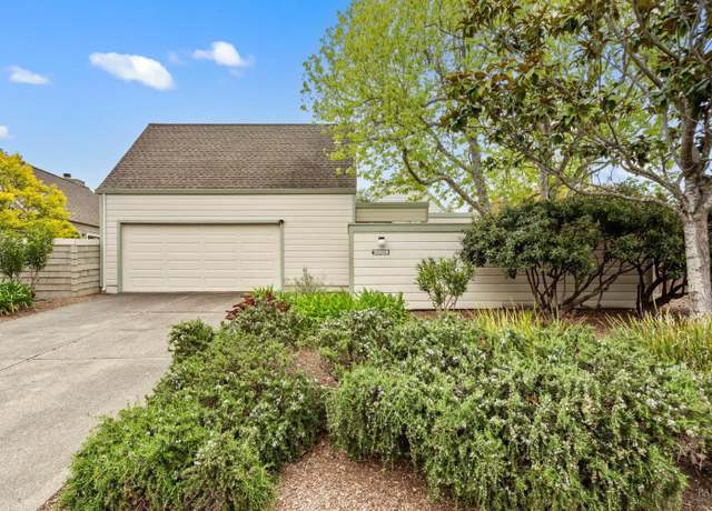 Property at 20828 Via Colombard, Sonoma, CA 95476, 2 beds, 2 baths